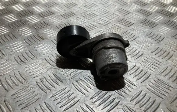 Mercedes-Benz C W205 Timing belt tensioner A2742001370