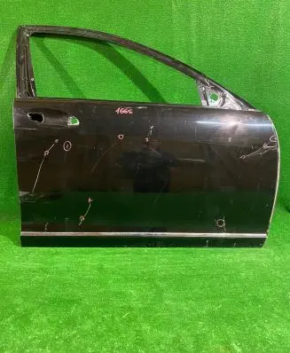 Mercedes-Benz S W221 Front door A2217200105
