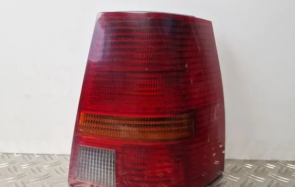Volkswagen Golf IV Rear/tail lights 1J9945075Q