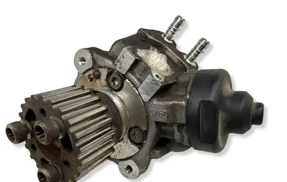 Audi A4 S4 B8 8K Fuel injection high pressure pump 0445010507 BPT0558 03L130755