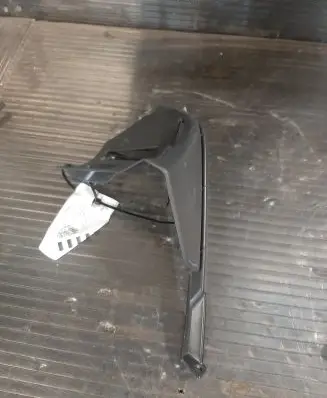 BMW 3 F30 F35 F31 Seat belt trim 7256114