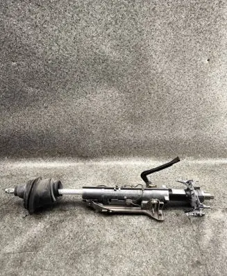 BMW 1 E81 E87 Steering wheel axle 6786899