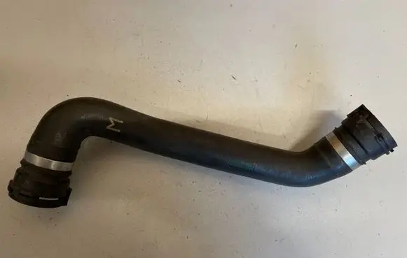 BMW 5 F10 F11 Engine coolant pipe/hose 7809821