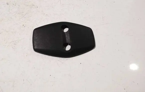 BMW 3 E46 Rear seat side bottom trim 8226578