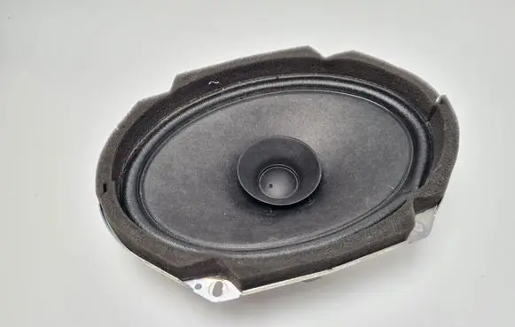 Mazda 5 Front door speaker C24366960