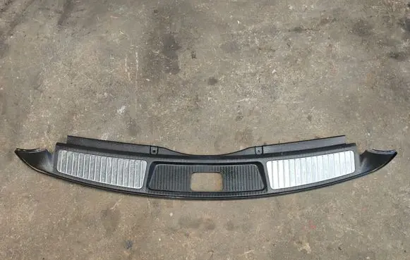 Opel Insignia A Trunk/boot sill cover protection 13222434
