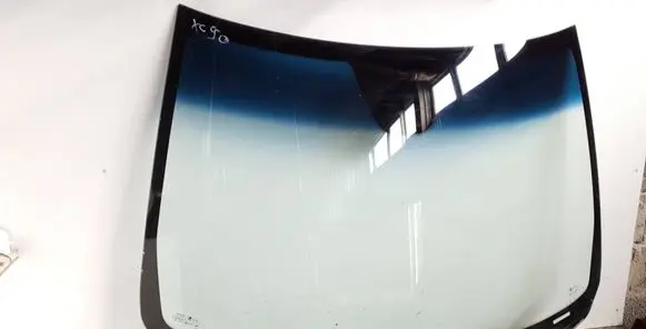 Volvo XC90 Front windscreen/windshield window DOT682M1255AS1 E000199 43R001574
