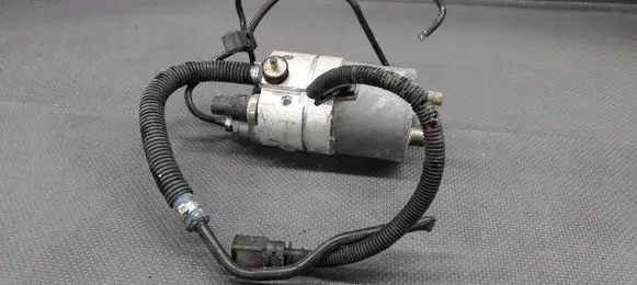 Bentley Arnage Master brake cylinder 0130108095
