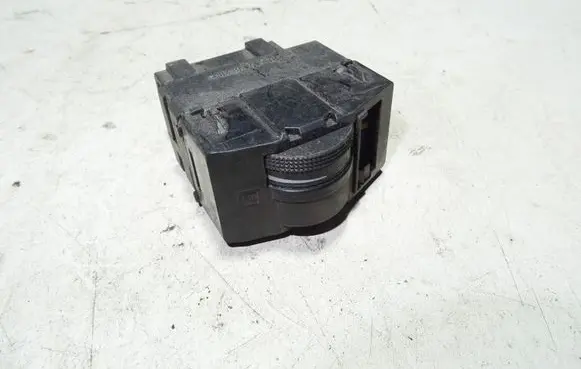 Audi A6 S6 C5 4B Headlight level height control switch 4B0919093