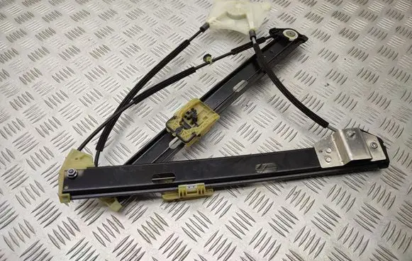 Volkswagen T-Roc Front window lifting mechanism without motor 2GA837462F