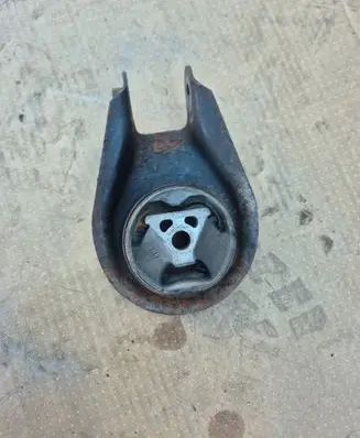 Ford Focus Engine mount bracket 349242 4608P112M