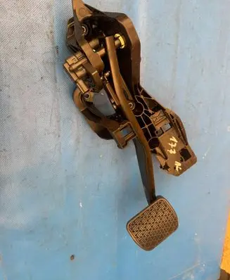 Mercedes-Benz A W177 Brake pedal A1772900600