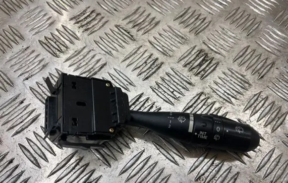 Mitsubishi Colt Other switches/knobs/shifts 17D714