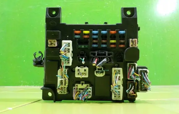 Mitsubishi ASX Fuse box set 8637A644 18AB21