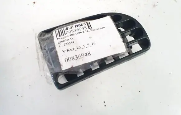 Peugeot 406 Dash center air vent grill 223334