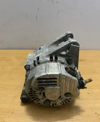 Hyundai H-1, Starex, Satellite Generator/alternator 373004A310