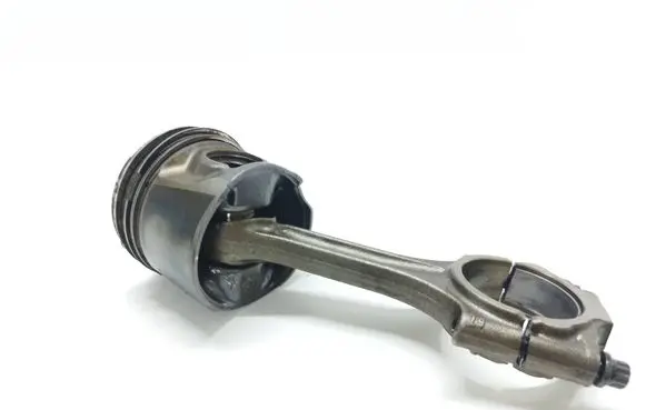 Volvo XC90 Piston with connecting rod 811118