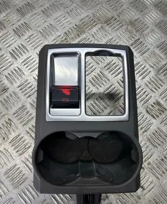 Ford Focus C-MAX Cup holder R045M18AA32N5 4270704053M51