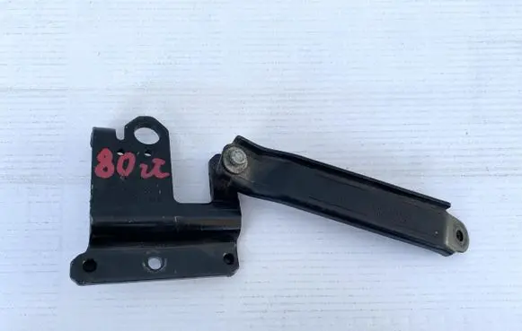 Volkswagen Multivan T5 Engine mounting bracket 070103390D