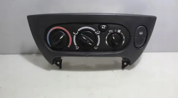 Renault Megane I Interior fan control switch 