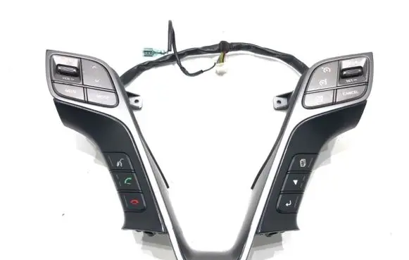 Hyundai Santa Fe Steering wheel buttons/switches 967102W000