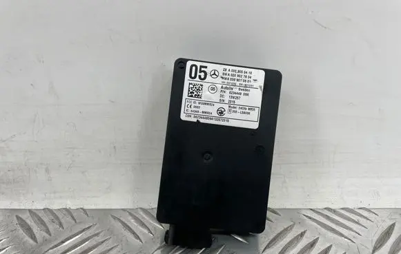 Mercedes-Benz E W212 Blind spot module A0009050410 A0009027604