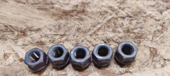 Cadillac SRX Nuts/bolts 