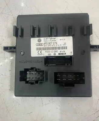 Audi Q7 4L Central body control module 4F0907279