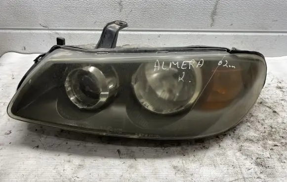 Nissan Almera N16 Headlight/headlamp 89003330