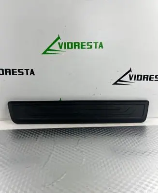 KIA Sportage Front sill trim cover 858733U010