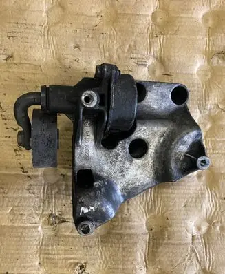 BMW 3 E46 A/C compressor mount bracket 64557787319