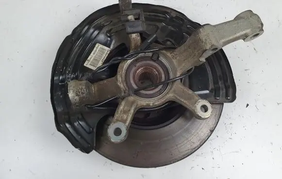 Mercedes-Benz GLA W156 Front wheel hub spindle knuckle 24605