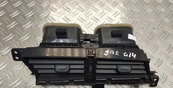 Toyota Yaris Dash center air vent grill GEO17479 GEO17485