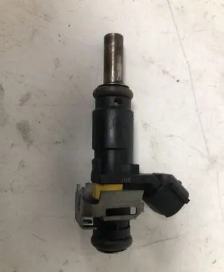 Citroen DS3 Fuel injector V75281768007