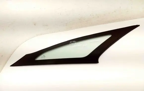 Honda Civic IX Rear vent window glass 