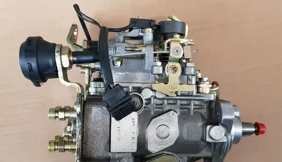 Renault Laguna I Fuel injection high pressure pump 0460494396
