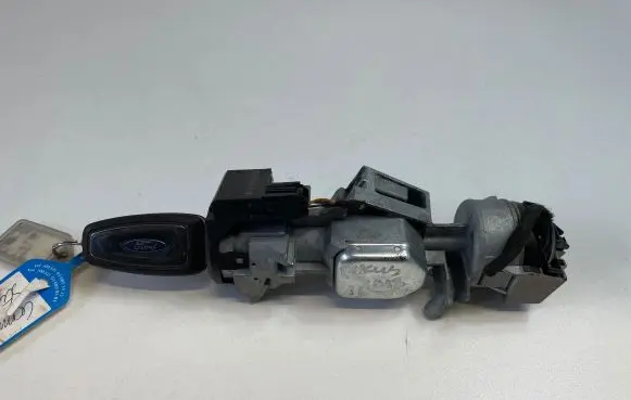 Ford Focus Ignition lock 3M513F880AE