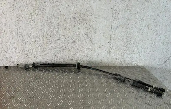 KIA Sportage Gear shift cable linkage 43794F1100 F11006021
