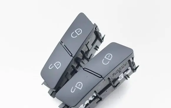 Mercedes-Benz CLS C218 AMG Central locking switch button A2048706310 A2048706410