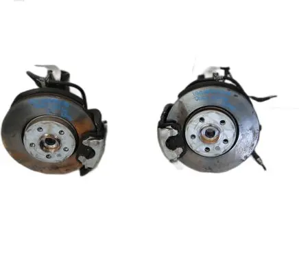 Rear wheel hub