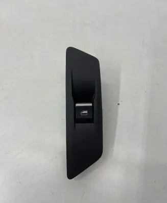 Peugeot 508 Electric window control switch 98220313ZD 32520