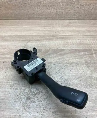 Volkswagen Golf IV Indicator stalk 8L0953513G 202852 L01
