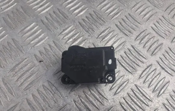 Volvo V50 Air flap motor/actuator 4N5H19E616 6652A 041013