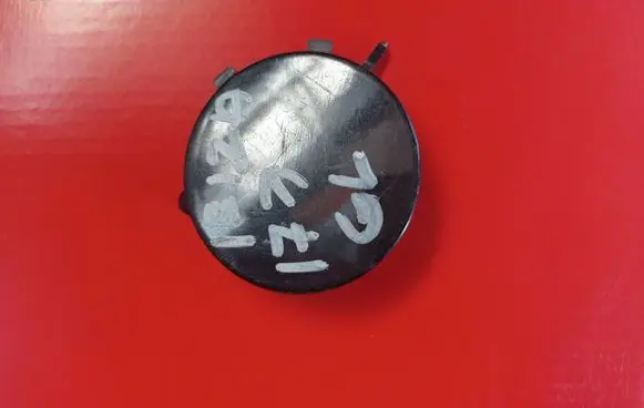 Seat Ibiza V (KJ) Rear bumper row hook cap/cover 6F0807441