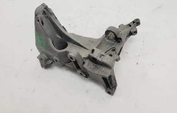 Peugeot Partner Generator/alternator bracket 9685991680