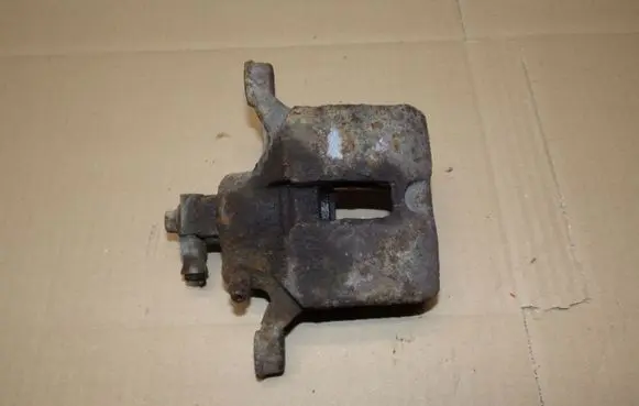 Opel Sintra Rear brake caliper