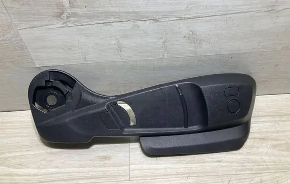 BMW X2 F39 Front door seat control surround trim 7310852