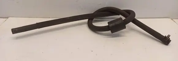 Mercedes-Benz C AMG W205 Engine coolant pipe/hose A2058308402