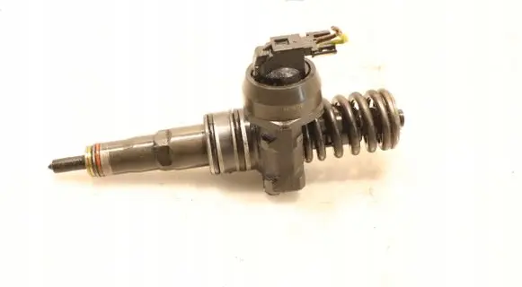 Fuel injector