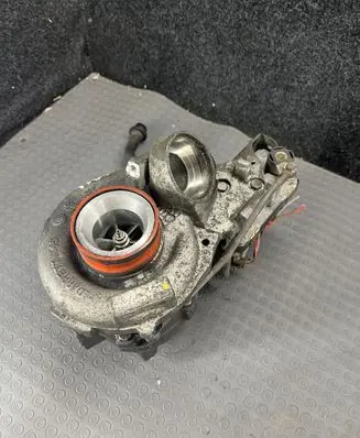 Mercedes-Benz CLK A209 C209 Turbo 6NW008412 A6460900080 712120